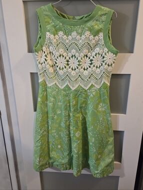 The Shifts Internationale Miami 60s Bright Green Crochet Lace Dress in size 16 i
